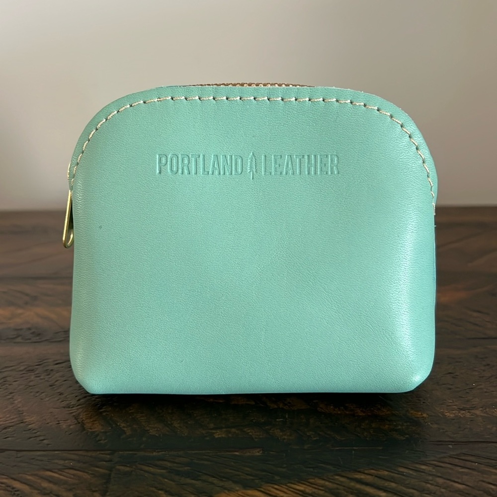 Portland Leather Goods Mini Luna Pouch, Mint, NEW.